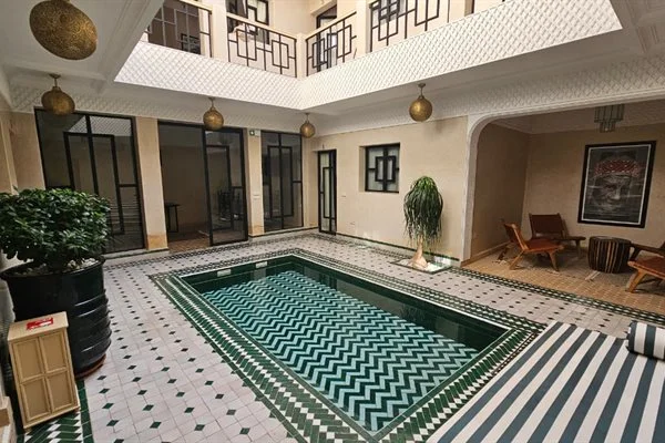 Magnifique Riad Maison d’Hôtes de 7 Suites avec Terrasse Panoramique